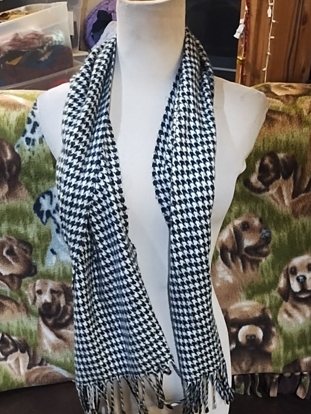 Dior Black and White Houndstooth Wool Scarf